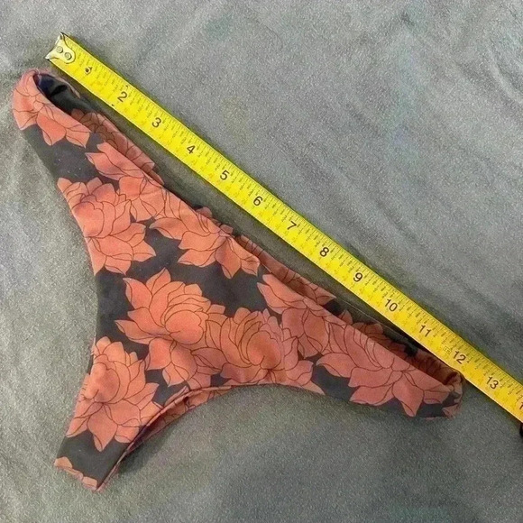 Blue and mauve floral bikini bathing suit bottom extra small reversible cheeky - Picture 5 of 9